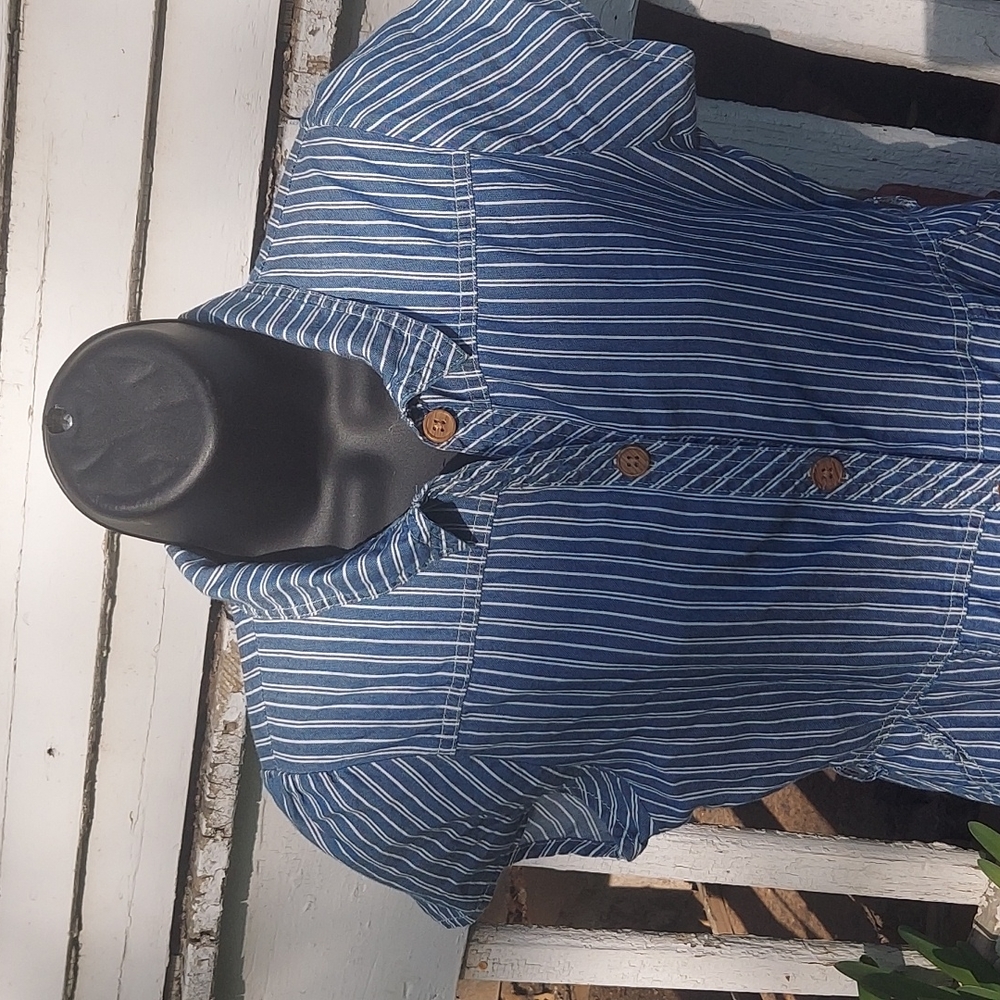 Wonder Nation Pinstriped 3 Tierd Button up Th Front - Picture 3 of 5